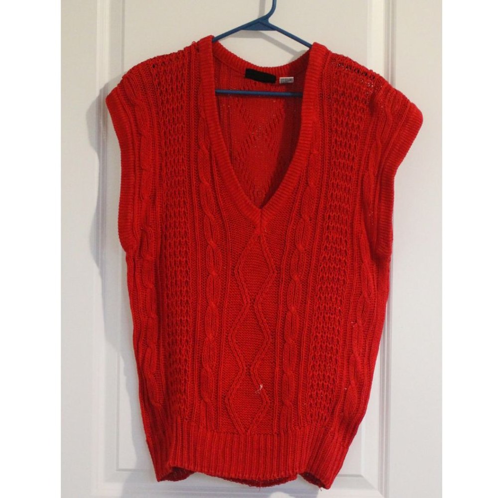 Vintage NUGGETS Size M Relaxed 80s 90s Chunky Red Knit Sweater Vest preppy